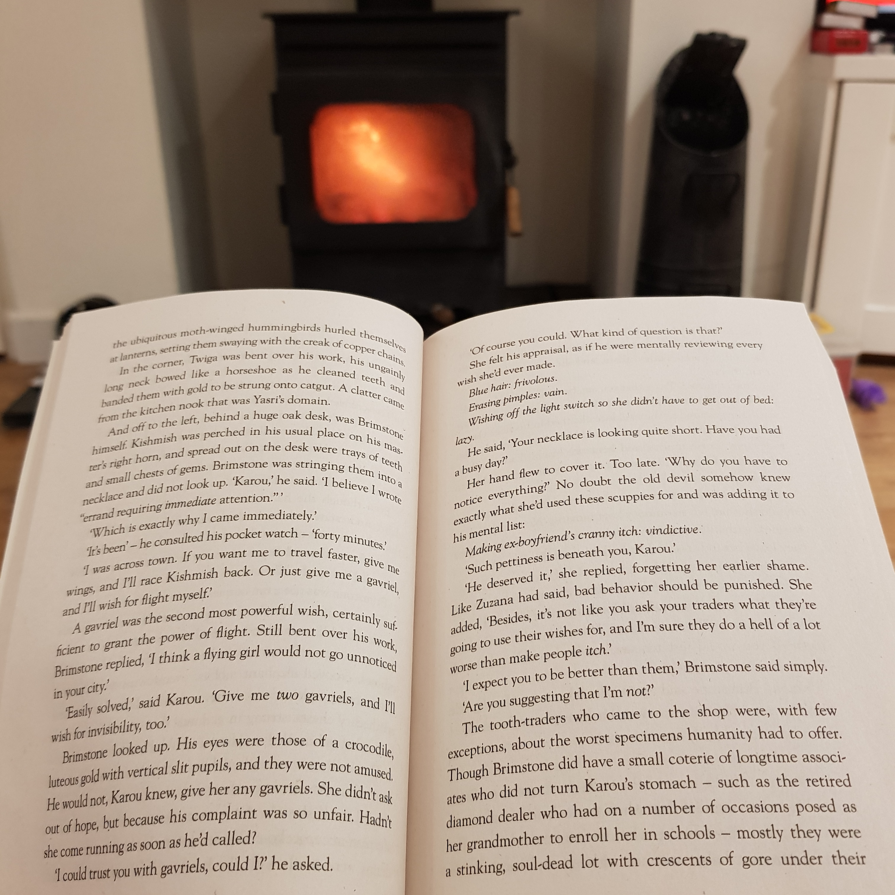 Daughter of Smoke and Bone2